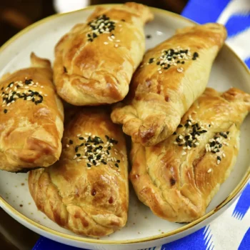 Слоенная самса