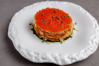 Крепвиль Riviera с форелью холодного копчения — Luma bistro & bakery, Тараз