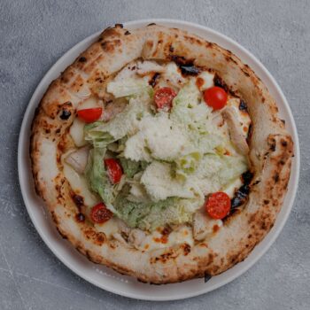 Цезарь Napoletana — Luma bistro & bakery, Тараз